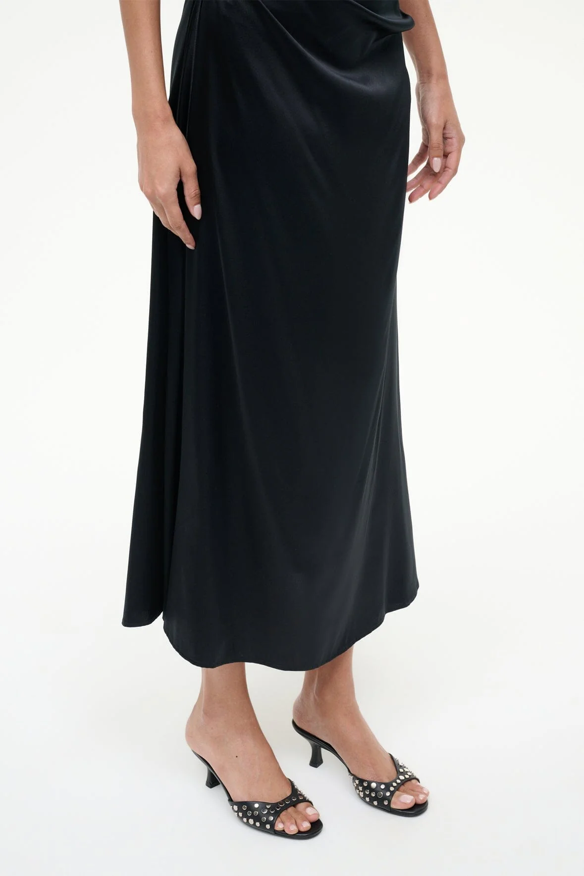 BRIGITTE MULE | RIVETS - Image 4
