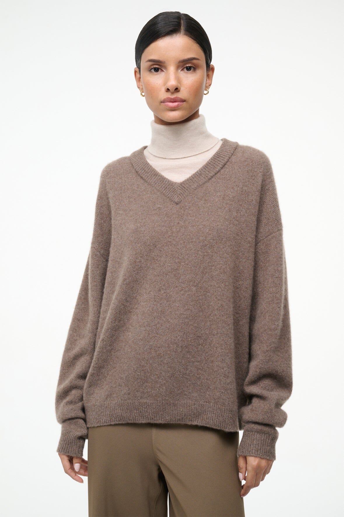 DORIS CASHMERE SWEATER | TRUFFLE - Image 2