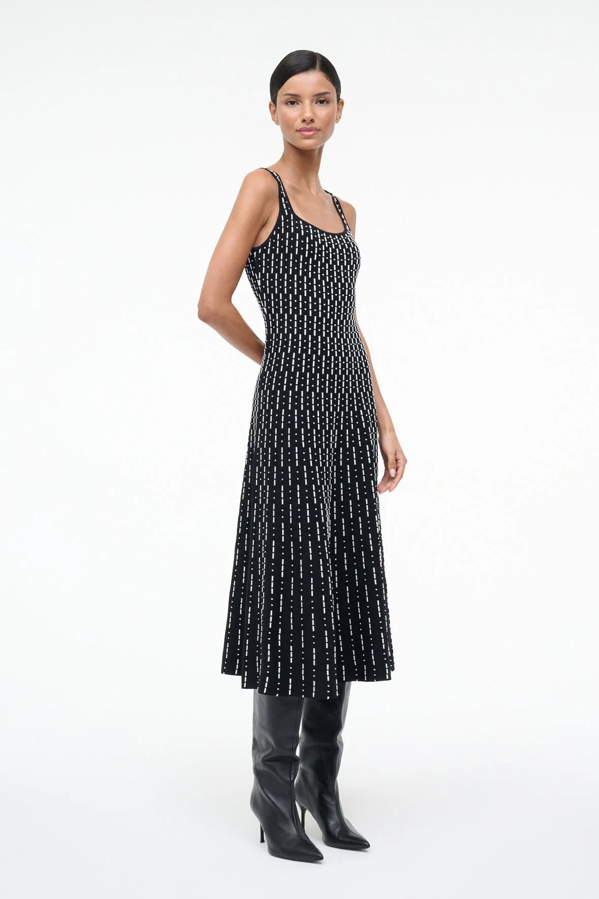 ELLISON DRESS | BLACK GEO - Image 3