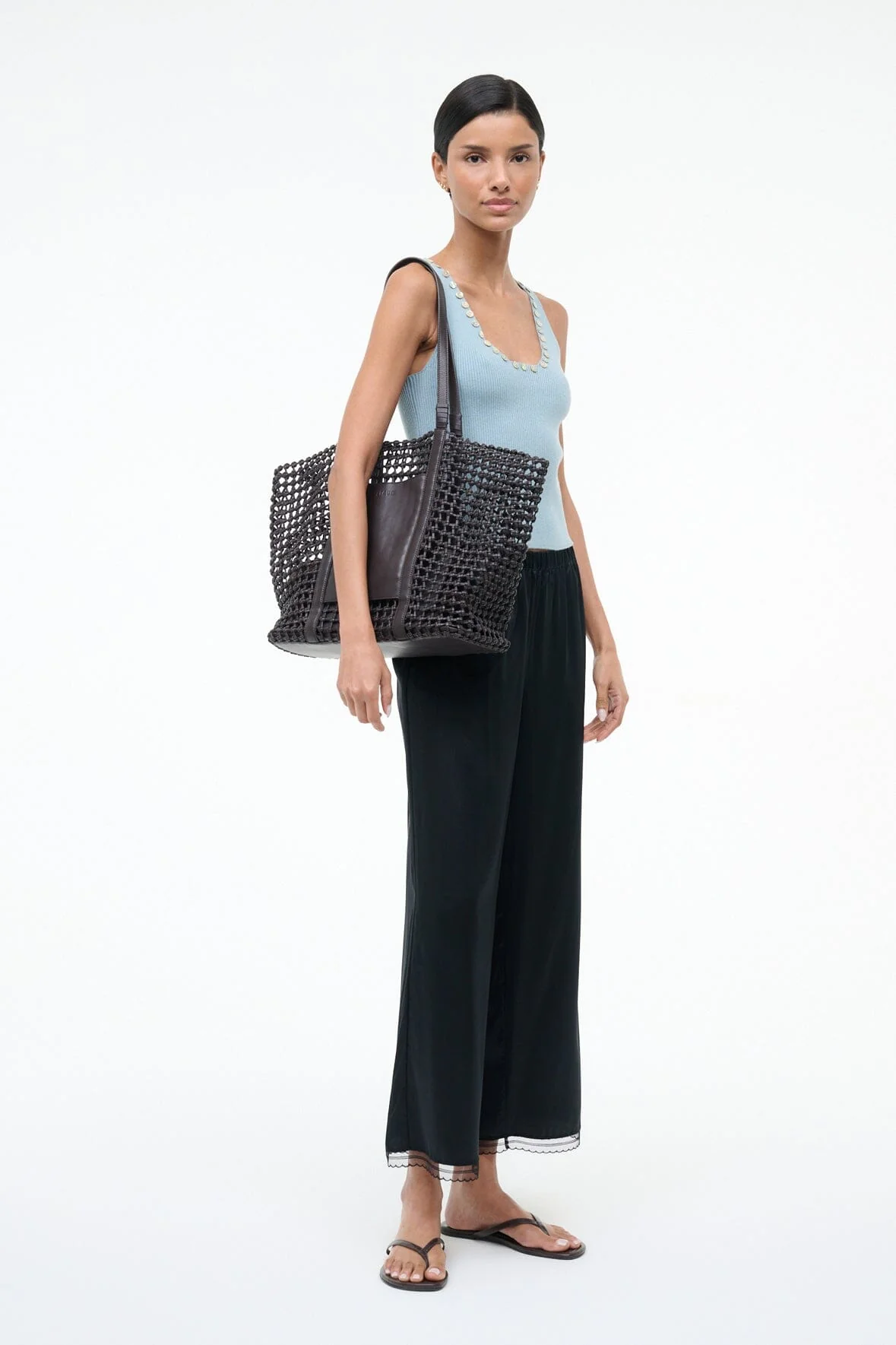 GETAWAY HAND-KNOTTED TOTE BAG | ESPRESSO - Image 2