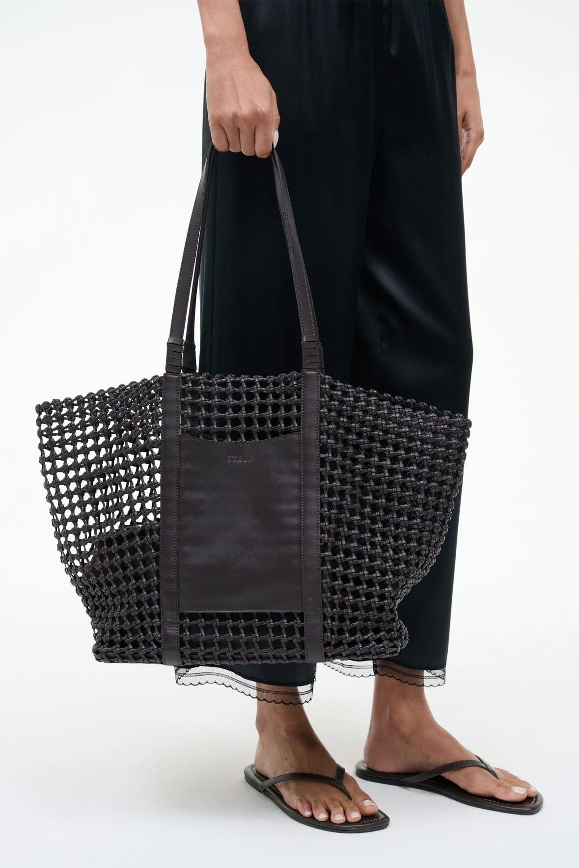GETAWAY HAND-KNOTTED TOTE BAG | ESPRESSO - Image 6