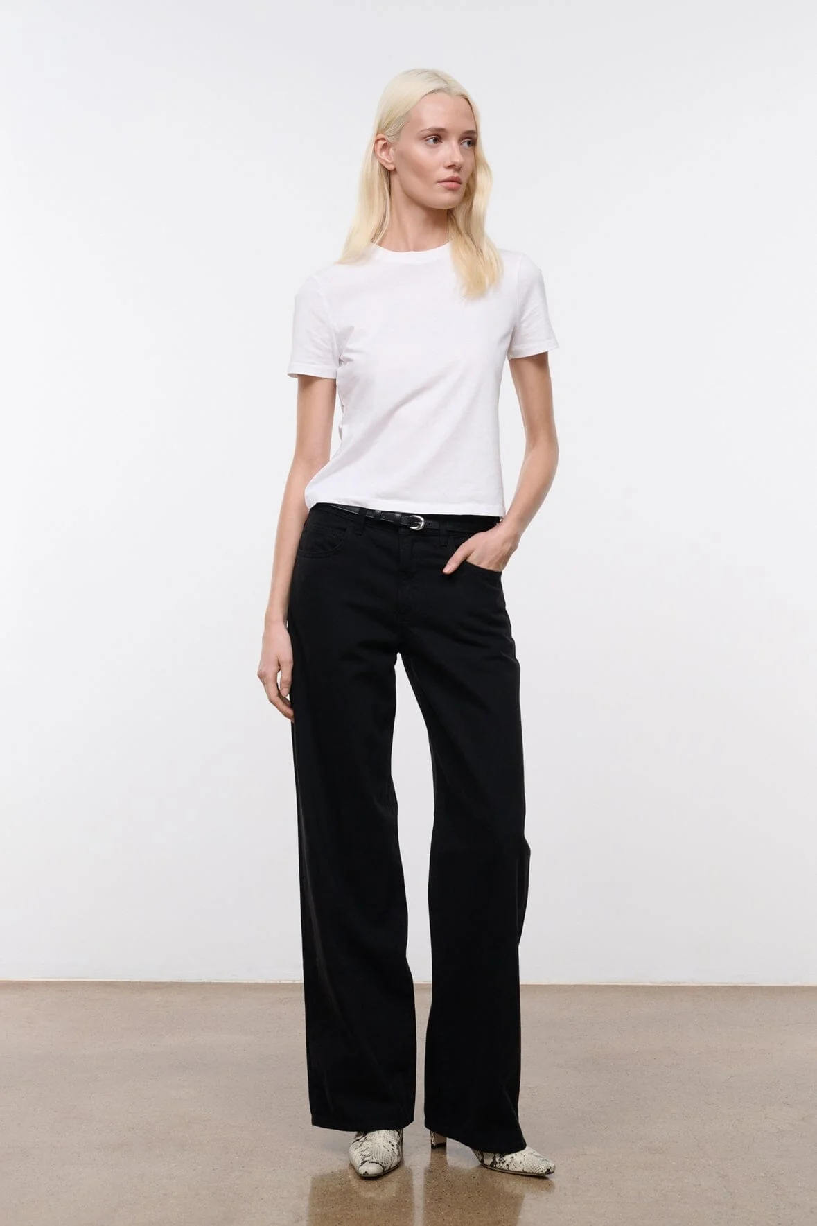 GUS RELAXED JEAN | BLACK - Image 2