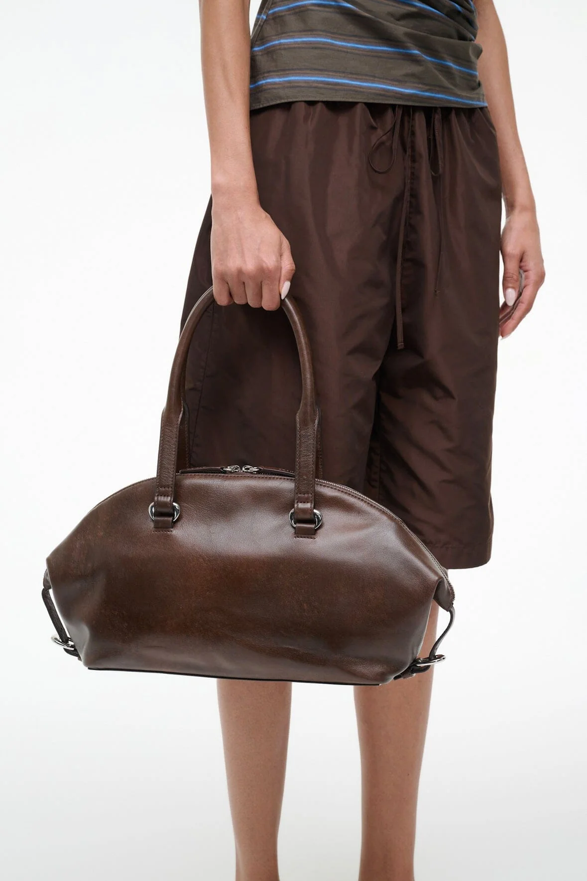 HESTER SHOULDER BAG | ESPRESSO DISTRESSED - Image 4