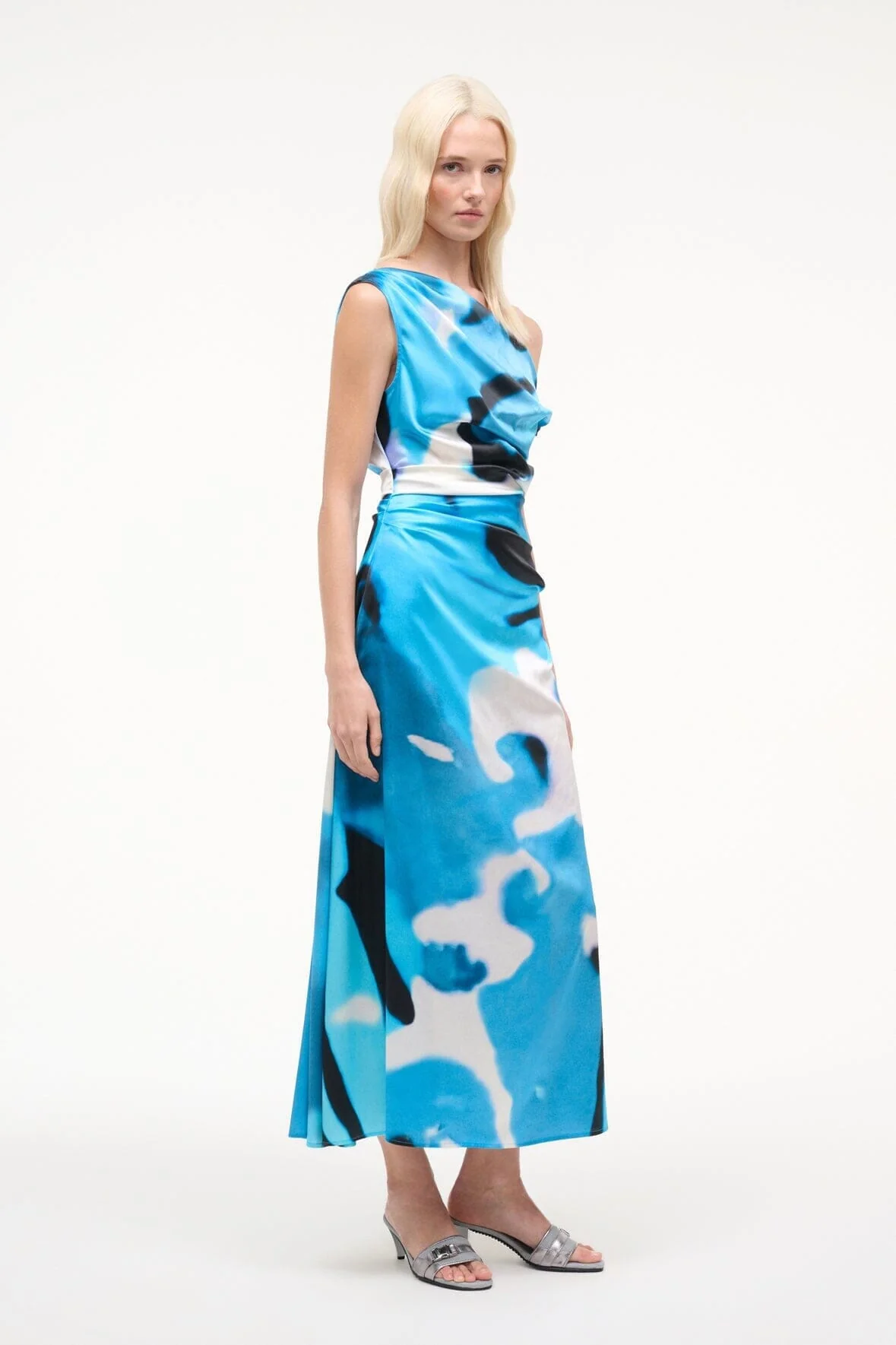 PHARE SILK DRESS | BLUE HAZE - Image 2